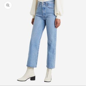 Levi’s Ribcage Straight Ankle Jeans